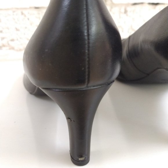 GEOX KITTEN HEELS *WORN ONCE* - Picture 5 of 9